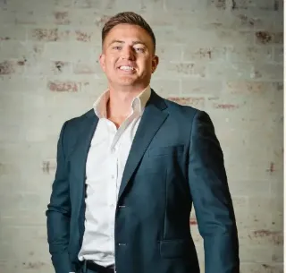Luke  Wilson - Real Estate Agent