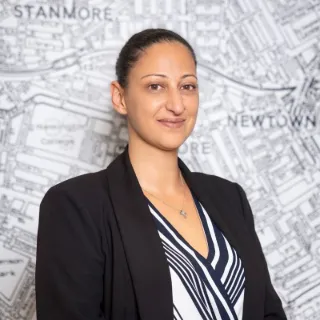 Angela Lytsioulis - Real Estate Agent