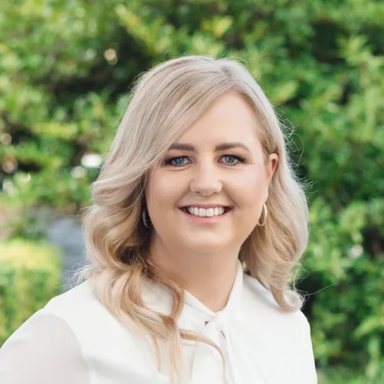 Leearna Roberts - Real Estate Agent at Ray White Mt Gambier -  RLA 291953