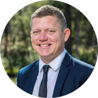 Mitchell Olsen - Real Estate Agent