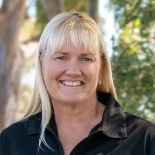 Kim Whisson - Real Estate Agent