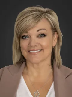 Kylie Uncles - Real Estate Agent