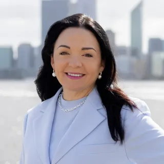 Georgia Vasiliou - Real Estate Agent