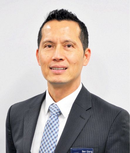 Ben  Giang - Real Estate Agent at Ben Giang Real Estate