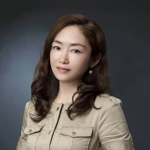 Vans Xin SUI - Real Estate Agent at Seven Real Estate - Castle Hill 