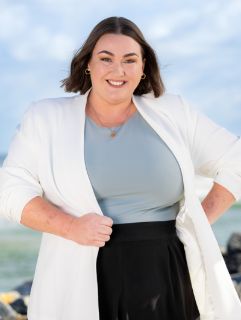 Bianca Eagle - Real Estate Agent