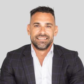 Bill Karamanlis - Real Estate Agent