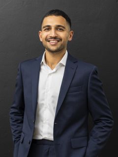 Billy Ijaz - Real Estate Agent