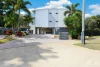 3/39 Scenic Highway, Cooee Bay, Qld 4703-Image