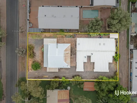 4 Sturt Terrace, East Side, NT 0870