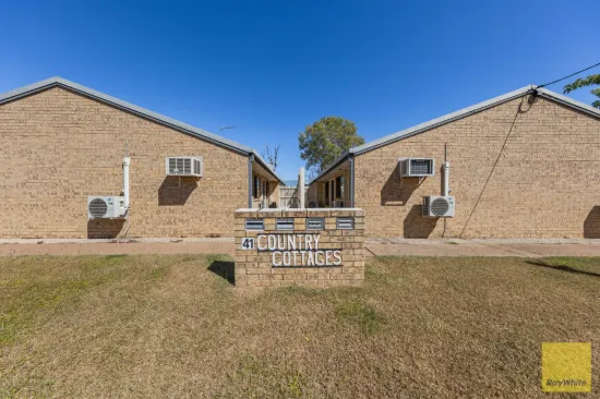 41 Baker Street, Emerald, Qld 4720