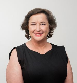 Jackie Blom - Real Estate Agent