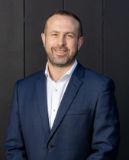 Brad  Wallace - Real Estate Agent From - Raine & Horne - Newcastle