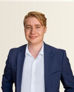 Brayden Bartlett - Real Estate Agent