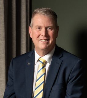 Brett Philipp - Real Estate Agent