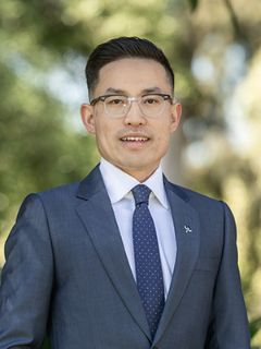 Brian Pan - Real Estate Agent