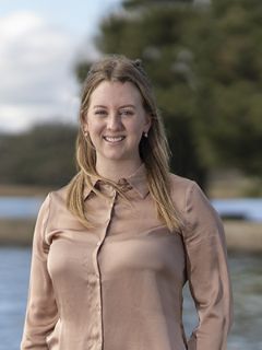 Brittinee Smith - Real Estate Agent