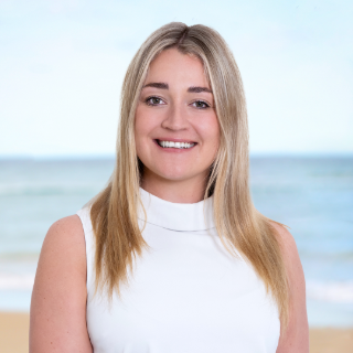 Bronte Hodgins - Real Estate Agent
