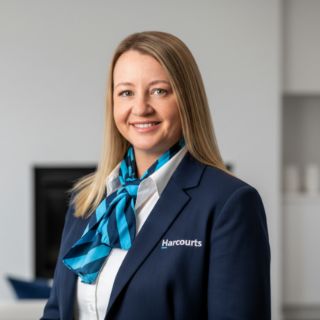 Brooke Thomas - Real Estate Agent