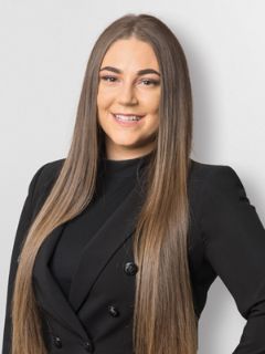 Brooke Zukanovic - Real Estate Agent