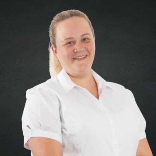 Brooke Gardiner - Real Estate Agent at Raine & Horne - Umina Beach & Woy Woy  