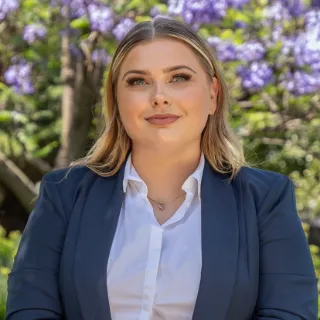 Shenae Sutherland - Real Estate Agent