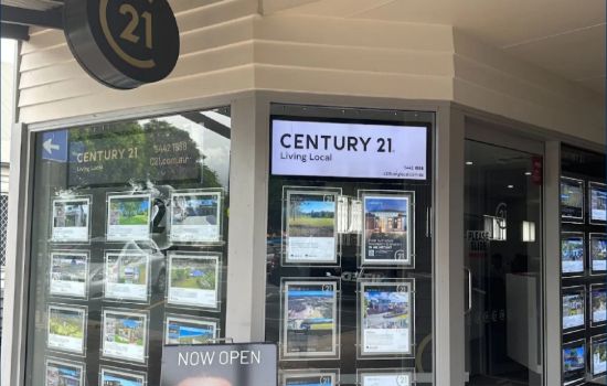 Century 21 Living Local - WOOMBYE - Real Estate Agency