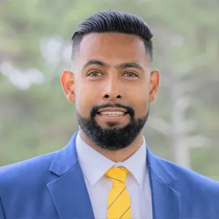 Saby Arora - Real Estate Agent