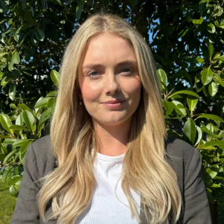 Emma Miller - Real Estate Agent