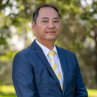 Michael Nguyen - Real Estate Agent