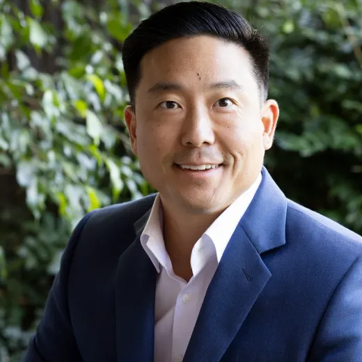 Dennis Woo - Real Estate Agent at Ray White Seven Hills - The Drane Group