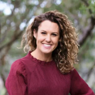 Ruth Malone - Real Estate Agent