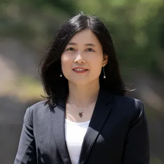 (Sandy) Zhiqian Xue - Real Estate Agent