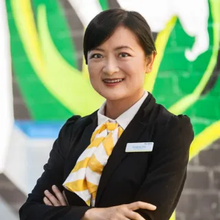 Mingfeng Tang - Real Estate Agent