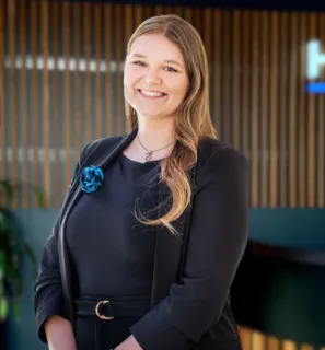 Nikeya Rees - Real Estate Agent