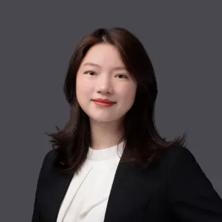 Vicky Ruan - Real Estate Agent