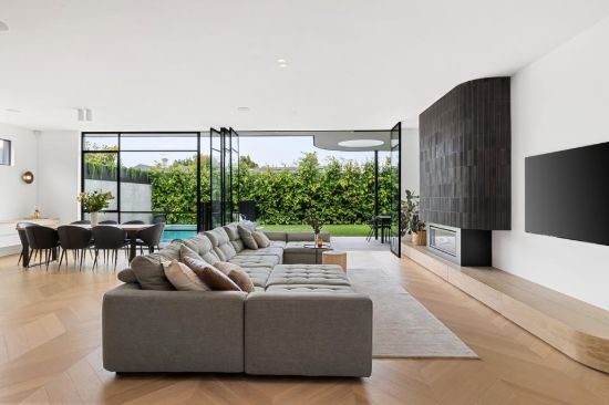 Jellis Craig - Monash - Real Estate Agency