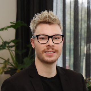 Daniel Brown - Real Estate Agent