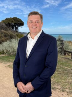 Cameron Gulliford - Real Estate Agent