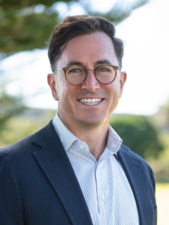 Cameron Macdonald - Real Estate Agent