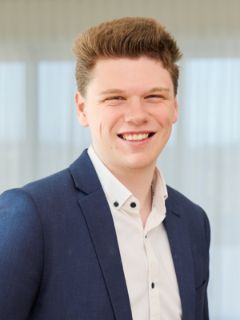 Cameron Rutherford - Real Estate Agent
