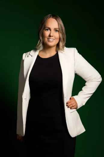 Candace White - Real Estate Agent at Storia Estate Groups