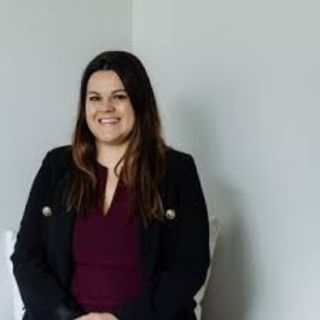 Carmen Jackson - Real Estate Agent