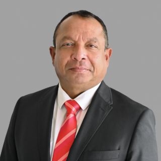 Carlton Vaz - Real Estate Agent