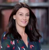 Caroline Allen - Real Estate Agent From - Barry Plant - YARRAVILLE