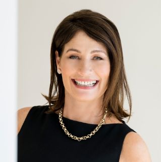 Caroline  Brown - Real Estate Agent