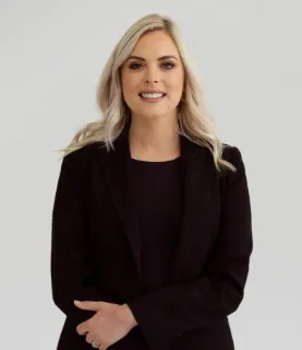 TEAM CASSIE KENNEDY - Real Estate Agent