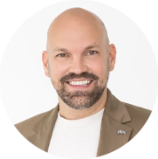 Cavell Cooper - Real Estate Agent at Wombat Real Estate - BOWEN HILLS