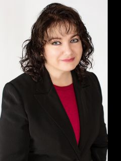 Caz Okeeffe - Real Estate Agent