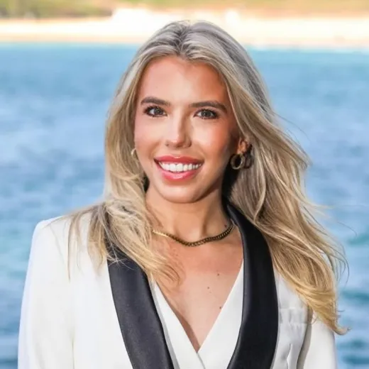 Madison Watt - Real Estate Agent at Ray White Unlimited North Bondi